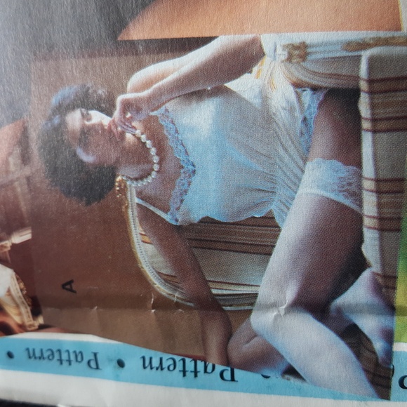 Lingerie Sewing Pattern - never used - Picture 9 of 9